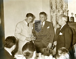 Image description is not available for 1947.023